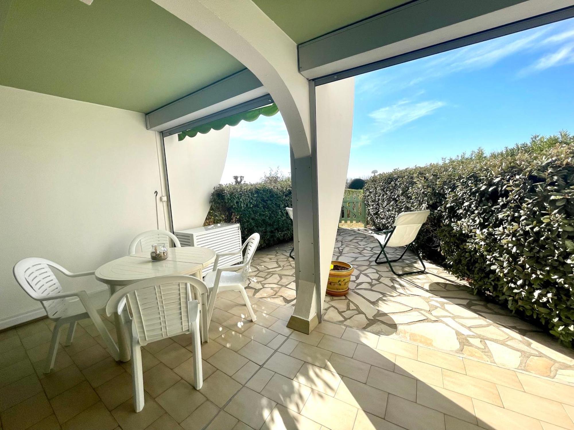 Pgh N26 - Premiere Ligne, Jardin Et Parking Prive Apartment La Grande Motte Bagian luar foto